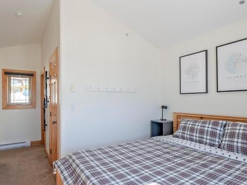 6-5015 Snowbird Way, Big White, BC - Indoor Photo Showing Bedroom