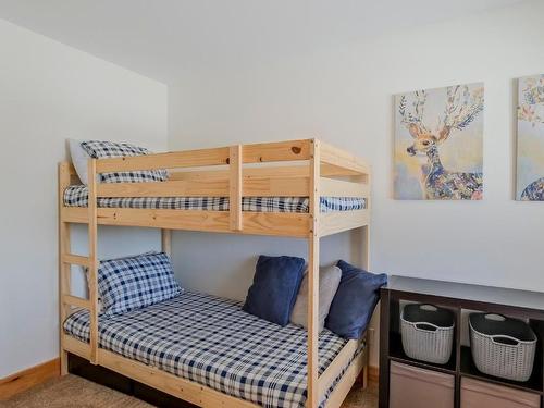 6-5015 Snowbird Way, Big White, BC - Indoor Photo Showing Bedroom