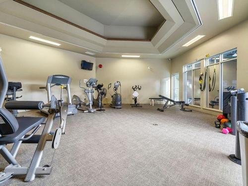114-600 Sarsons Road, Kelowna, BC - Indoor Photo Showing Gym Room