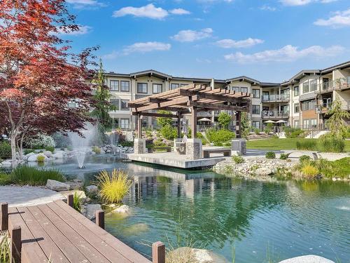 114-600 Sarsons Road, Kelowna, BC - Outdoor With Body Of Water