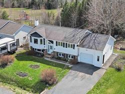 42 Tannery Drive  Elmsdale, NS B2S 1C8