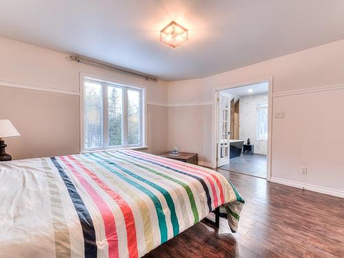 Chambre Ã  coucher principale - 208 Ch. Godefroy, Sainte-Anne-Des-Lacs, QC - Indoor Photo Showing Bedroom