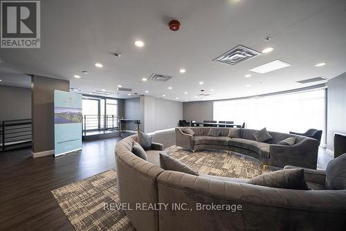 #321 -7711 Green Vista Gate, Niagara Falls, ON - Indoor Photo Showing Living Room