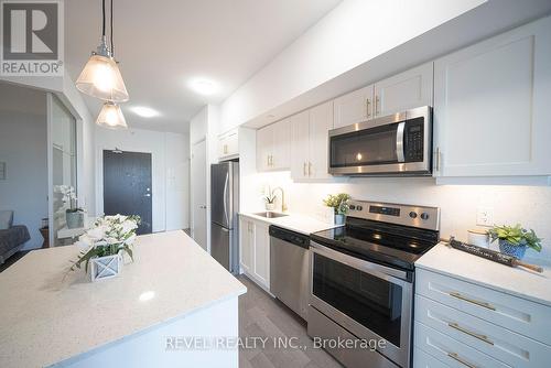 #320 -7711 Green Vista Gate, Niagara Falls, ON - Indoor Photo Showing Kitchen With Upgraded Kitchen