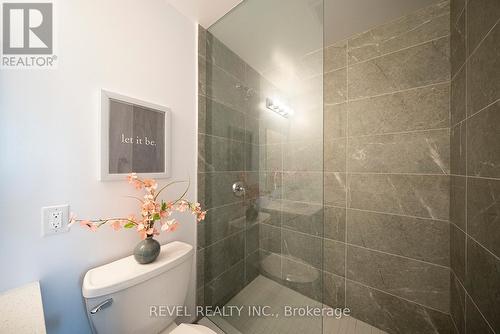 #320 -7711 Green Vista Gate, Niagara Falls, ON - Indoor Photo Showing Bathroom