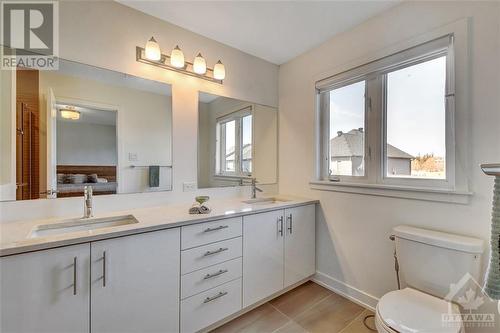 271 Fountainhead Drive, Orleans, ON - Indoor Photo Showing Bathroom