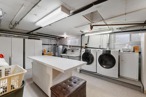 5030 Canyon-Lister Road, Creston, BC - Indoor Photo Showing Laundry Room