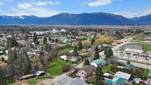 1818 Dogwood Street, Creston, BC - Outdoor With View