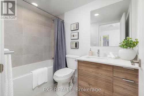 1 - 276 Dunsmure Road, Hamilton, ON - Indoor Photo Showing Bathroom