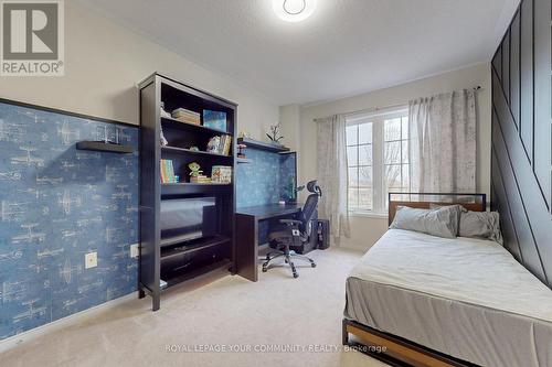 18 Albert Lewis St, Markham, ON - Indoor Photo Showing Bedroom