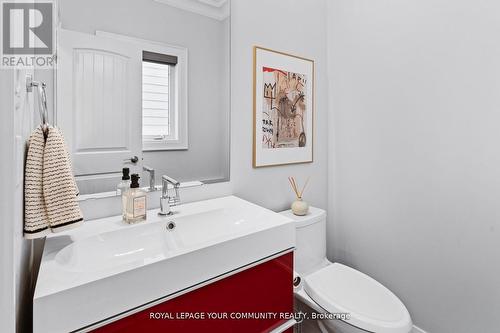 1351 Dallman St, Innisfil, ON - Indoor Photo Showing Bathroom