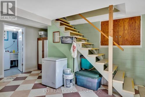28 Bond Street E, Kawartha Lakes, ON - Indoor Photo Showing Other Room