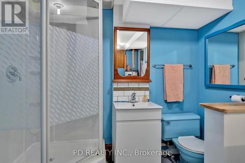 28 Bond St E, Kawartha Lakes, ON - Indoor Photo Showing Bathroom