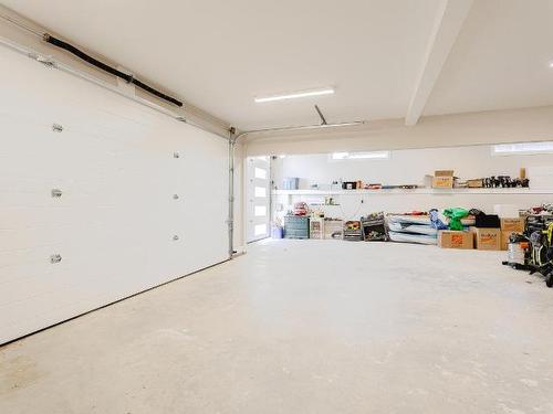 369 Rue Cheval Noir, Kamloops, BC - Indoor Photo Showing Garage