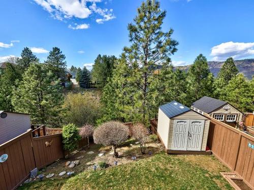2084 Highland Place, Kamloops, BC - Outdoor