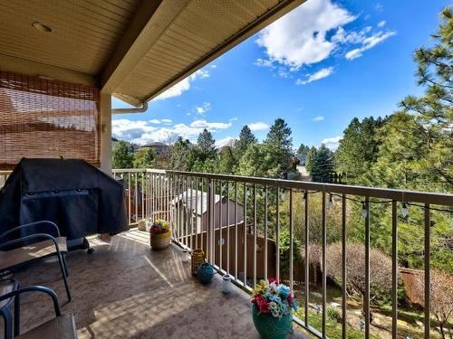 2084 Highland Place, Kamloops, BC - Outdoor With Deck Patio Veranda With Exterior