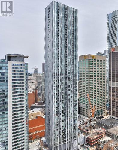#2407 -1 Yorkville Ave, Toronto, ON - Outdoor With Facade