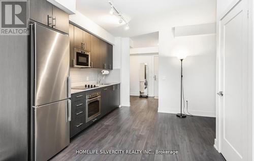 212 - 2550 Simcoe Street N, Oshawa, ON - Indoor Photo Showing Kitchen With Stainless Steel Kitchen