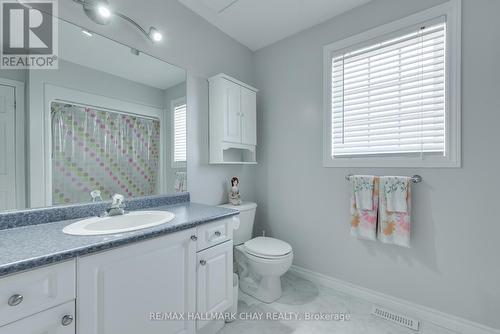 6 Kraus Rd, Barrie, ON - Indoor Photo Showing Bathroom