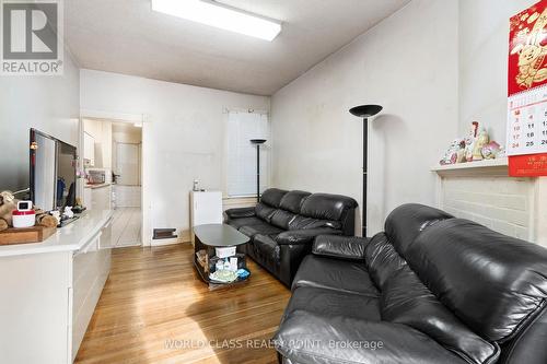 623 Ossington Ave, Toronto, ON - Indoor Photo Showing Living Room