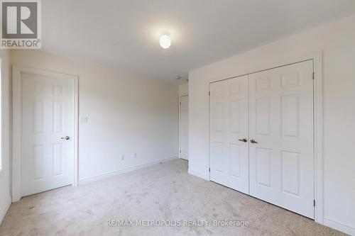 1215 Drinkle Cres, Oshawa, ON - Indoor Photo Showing Other Room
