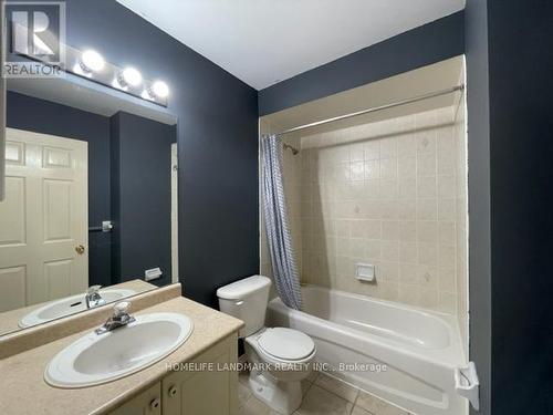 590 Mcbean Ave, Newmarket, ON - Indoor Photo Showing Bathroom