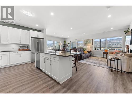 600 Vista Park Unit# 641, Penticton, BC - Indoor Photo Showing Kitchen With Upgraded Kitchen