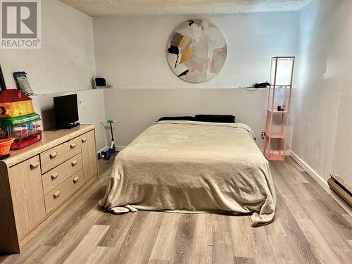 139 Fellers Avenue, Tumbler Ridge, BC - Indoor Photo Showing Bedroom