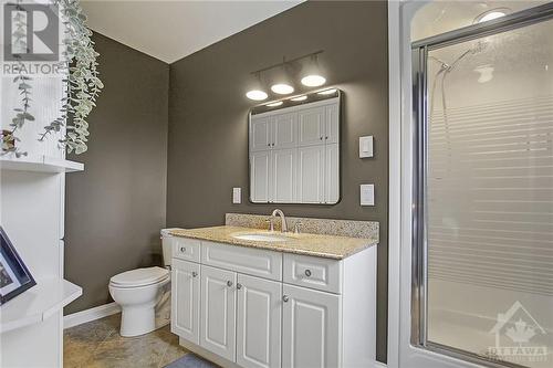 1756 Marchurst Road, Kanata, ON - Indoor Photo Showing Bathroom