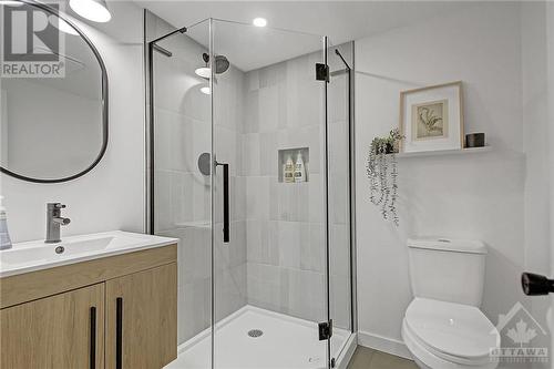 1756 Marchurst Road, Kanata, ON - Indoor Photo Showing Bathroom