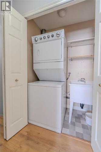 44 Moss Heather Drive, St. John'S, NL - Indoor Photo Showing Laundry Room