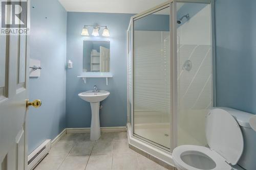 44 Moss Heather Drive, St. John'S, NL - Indoor Photo Showing Bathroom