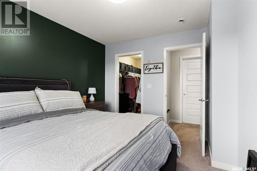 4 5752 Gordon Road, Regina, SK - Indoor Photo Showing Bedroom