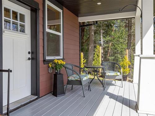 4141 Trans Canada Hwy, Malahat, BC - Outdoor With Deck Patio Veranda With Exterior