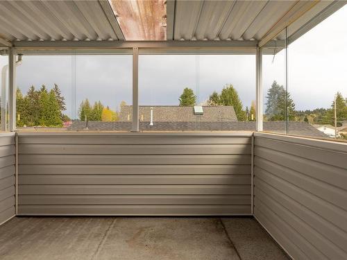 239 Fifth Ave, Qualicum Beach, BC - Outdoor With Exterior