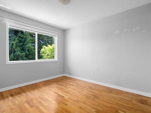 1257 Oakmount Rd, Saanich, BC - Indoor Photo Showing Other Room