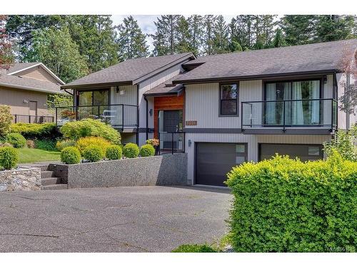 7031 Con-Ada Rd, Central Saanich, BC - Outdoor With Balcony