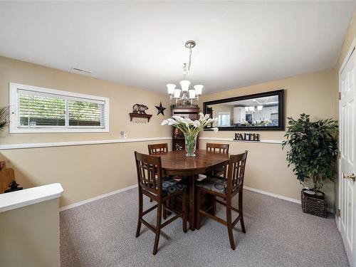 181 River Rd, Lake Cowichan, BC - Indoor Photo Showing Dining Room