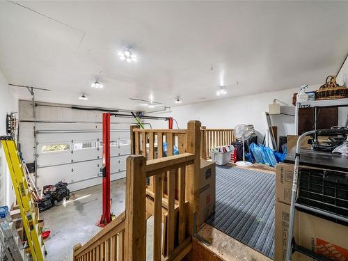 181 River Rd, Lake Cowichan, BC - Indoor Photo Showing Other Room