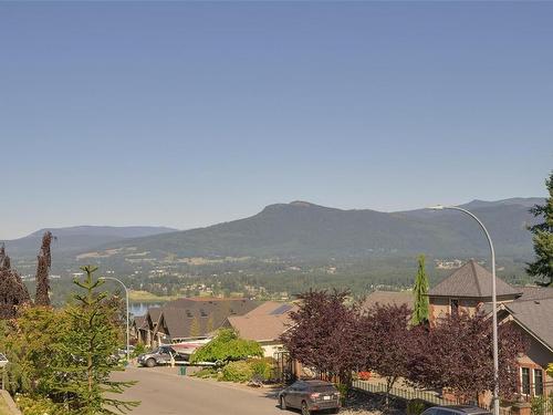 6028 Kaspa Rd, Duncan, BC - Outdoor With View