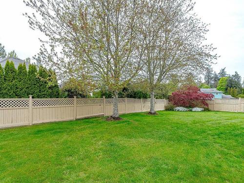 4678 Sunnymead Way, Saanich, BC - Outdoor With Backyard