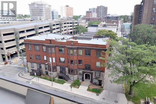 150 Park West Unit# 710, Windsor, ON - Outdoor With Balcony