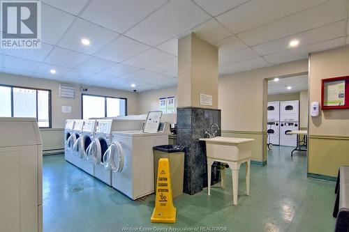 150 Park West Unit# 710, Windsor, ON - Indoor Photo Showing Laundry Room