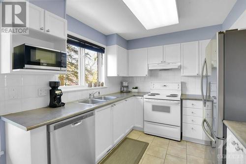 14 Briston Private, Ottawa, ON - Indoor Photo Showing Kitchen With Double Sink