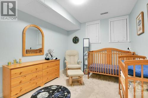 14 Briston Private, Ottawa, ON - Indoor Photo Showing Bedroom