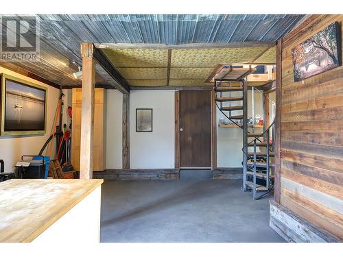 2915 Patterson Street, Armstrong, BC - Indoor