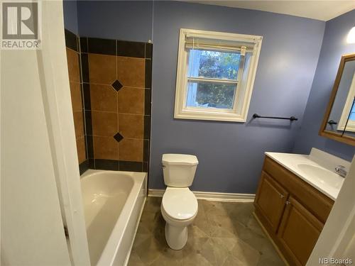 177 Winslow Street, Saint John, NB - Indoor Photo Showing Bathroom