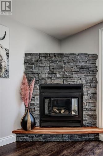 89 Plumtree Crescent, Sudbury, ON - Indoor Photo Showing Living Room With Fireplace