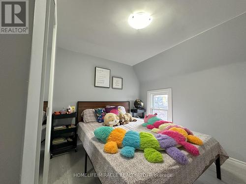 26 Fraser Ave, Hamilton, ON - Indoor Photo Showing Bedroom