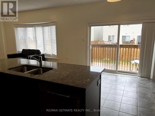 #Main -681 Mcmullen St, Shelburne, ON - Indoor Photo Showing Kitchen With Double Sink